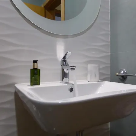 Bento Charming By Sixtyfive Boutique