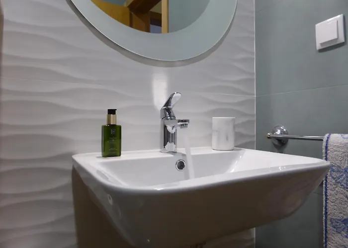 Bento Charming By Sixtyfive Boutique